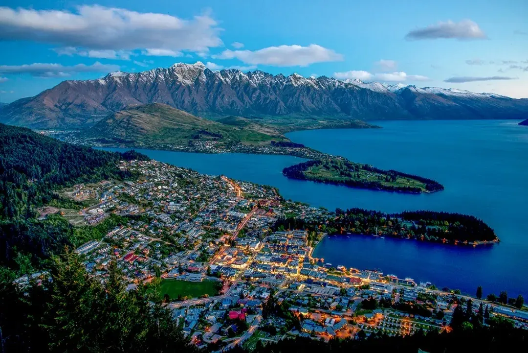 New Zealand inflation hits 32-year high