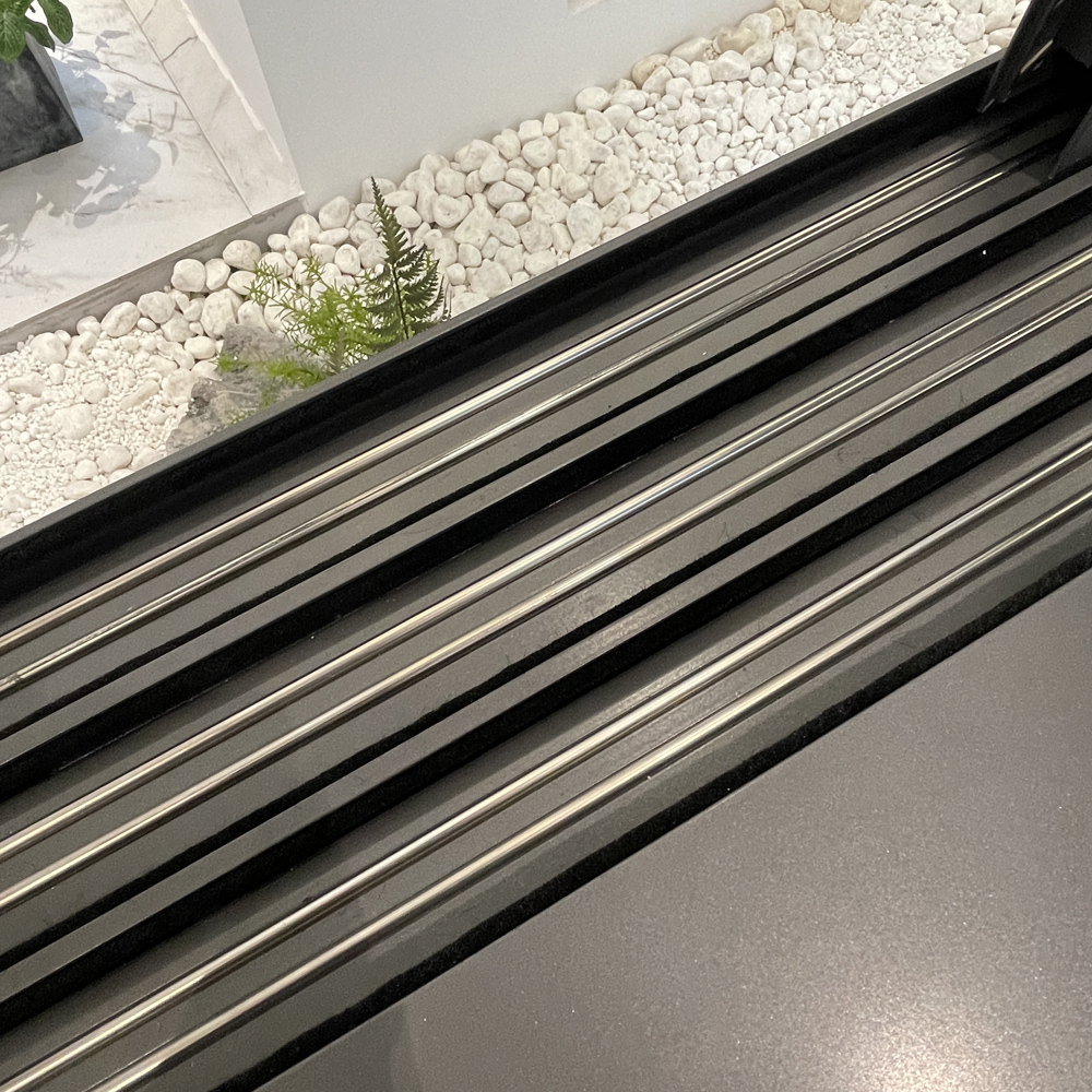 160 Curma Aluminium 6 tracks Sliding Window