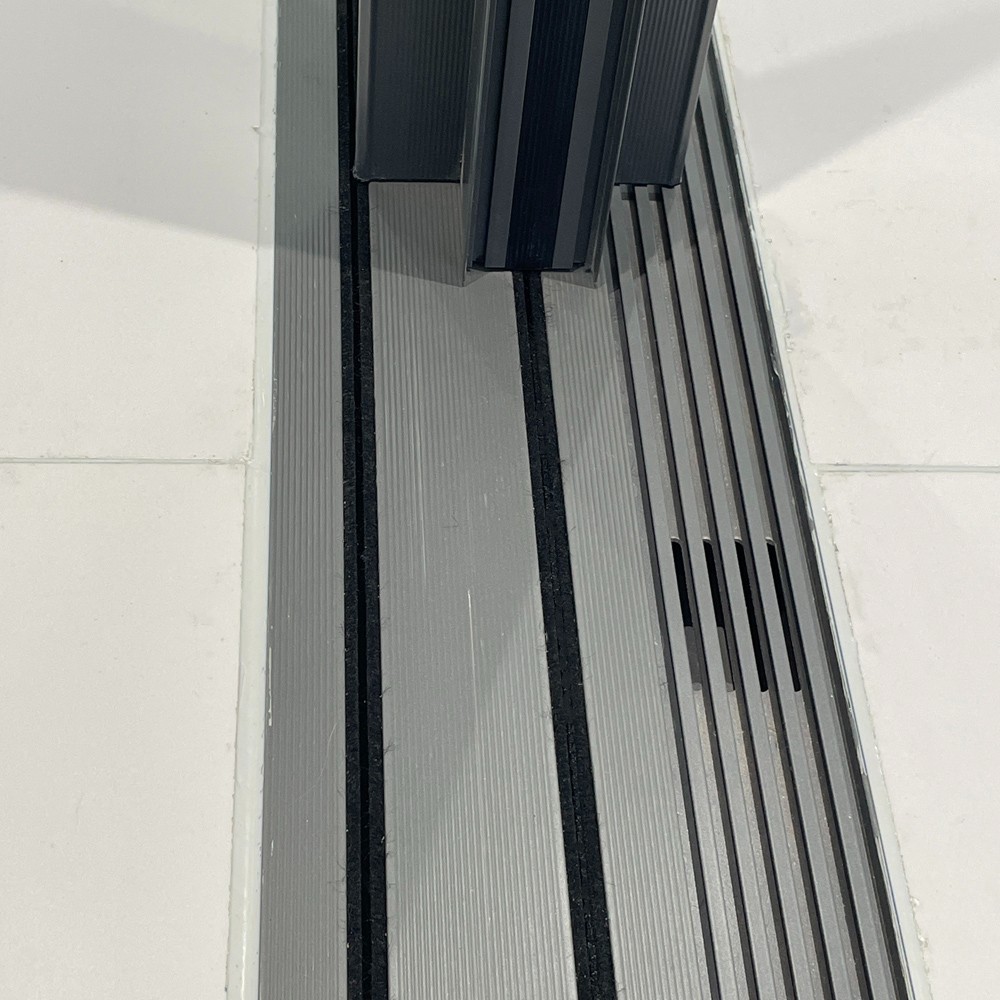 minimalist sliding glass door