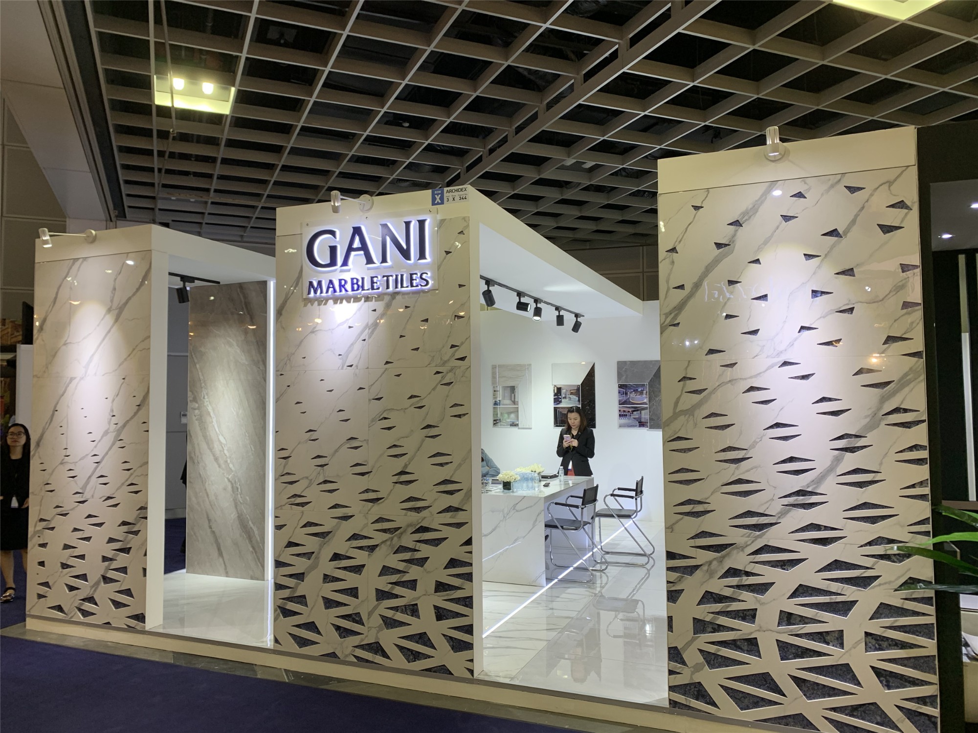 Gani won the Bronze Award of ARCHIDEX booth design!