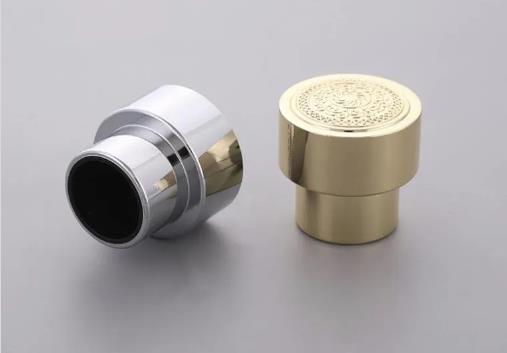 Ways of zamak perfume cap closing up