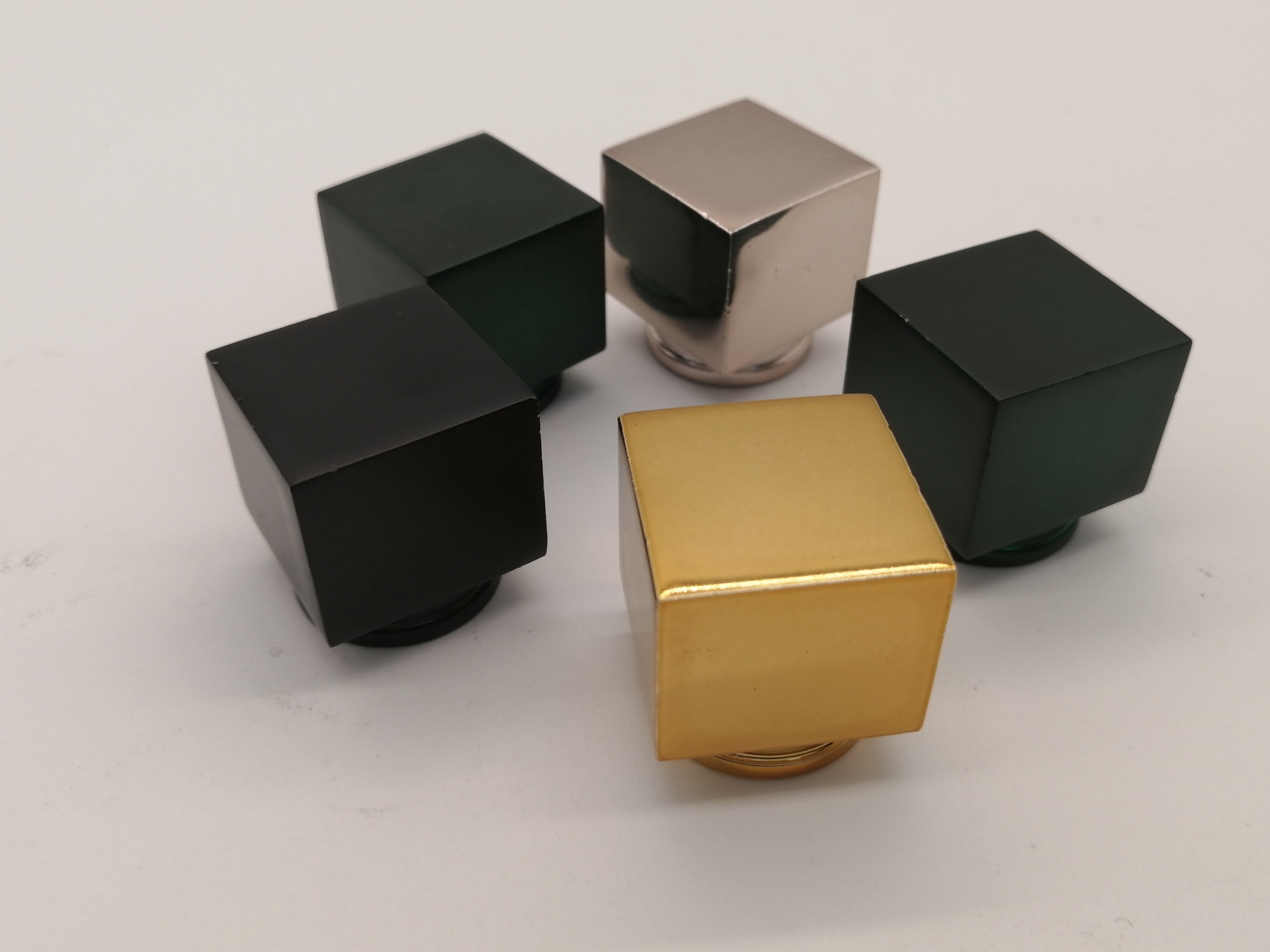 zink alloy ready mould hot sale square perfume cap