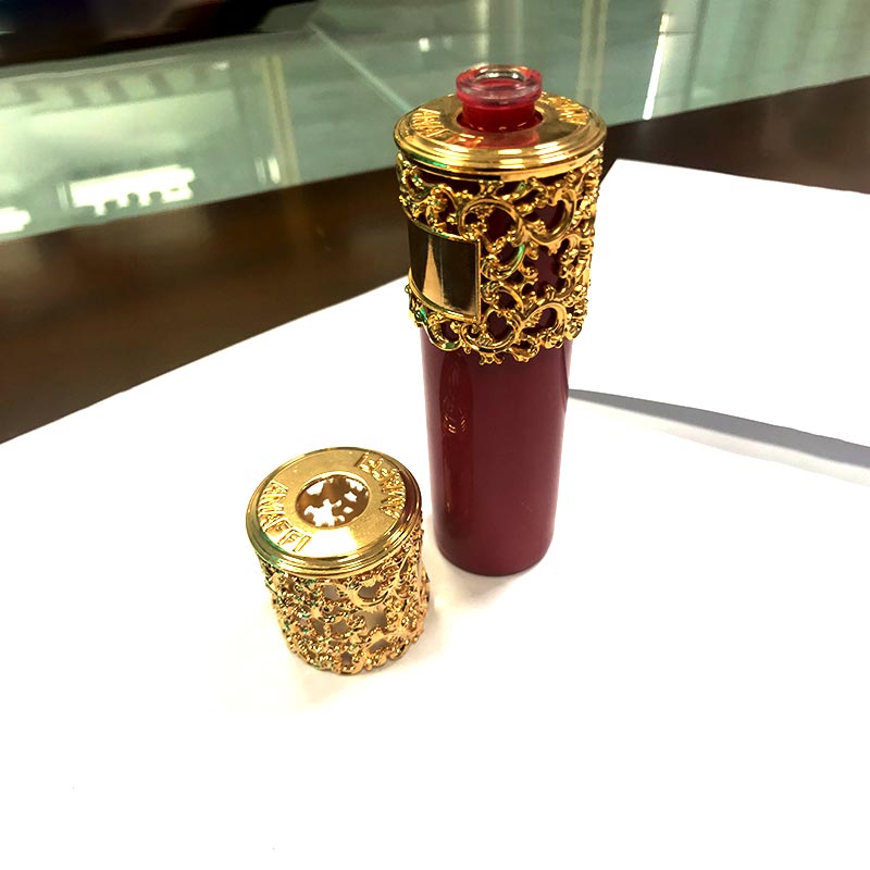 What should pay attention to when you design the zamac perfume caps