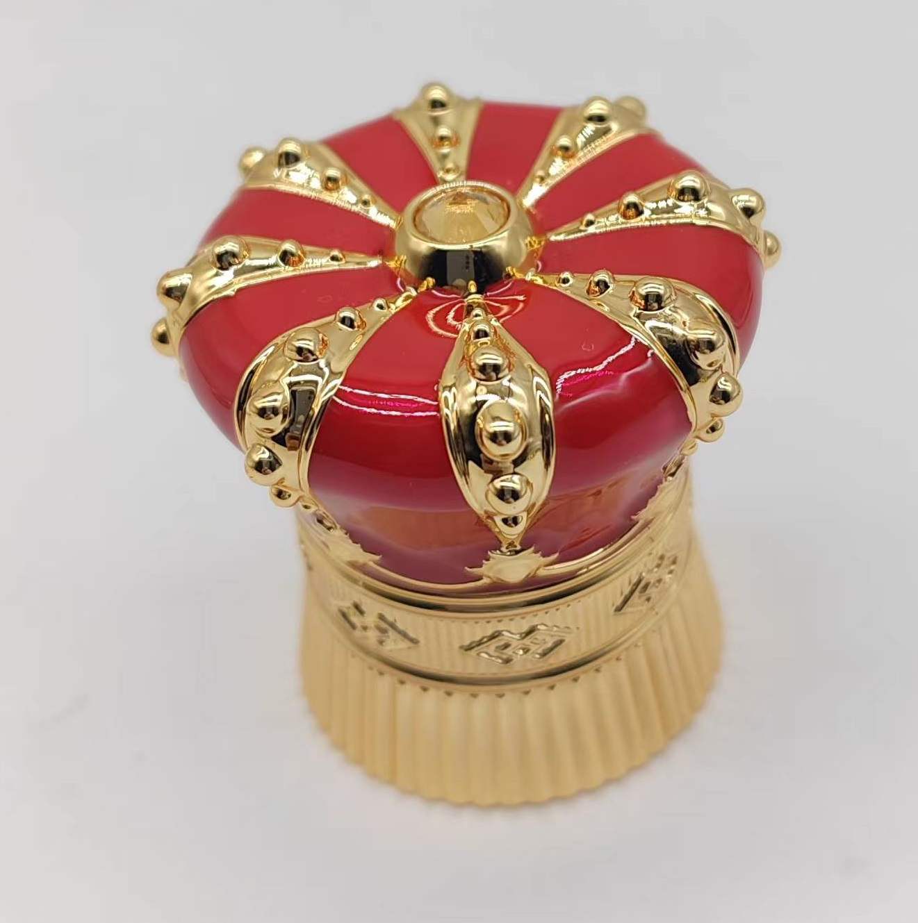 crown style middle east zamak perfume caps