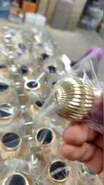 Another batch of round zamac perfume caps shipping