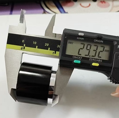 magnetic perfume caps