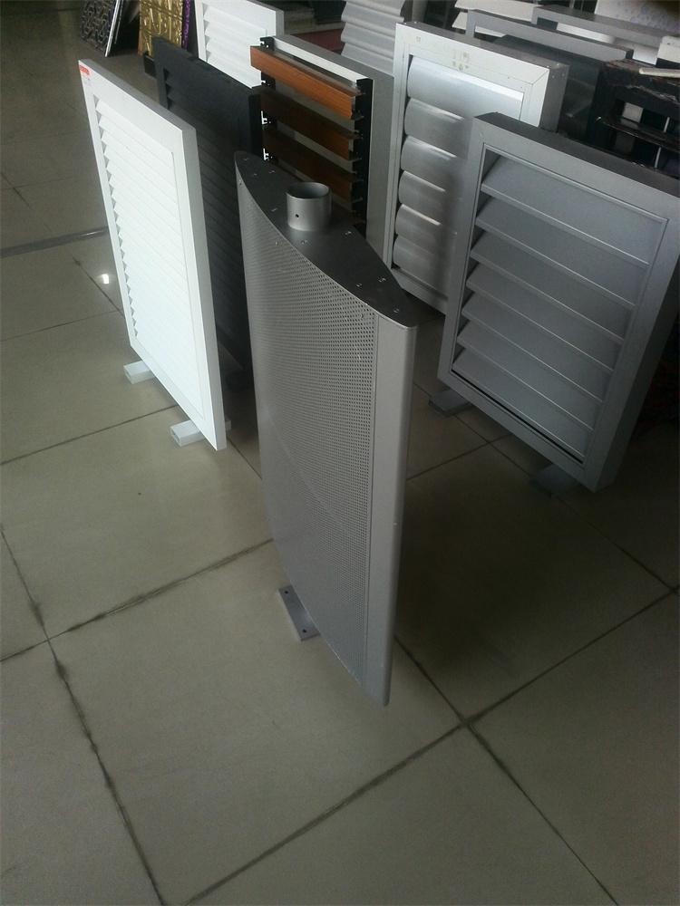 What should be paid attention to during the production process of aluminum louver windows