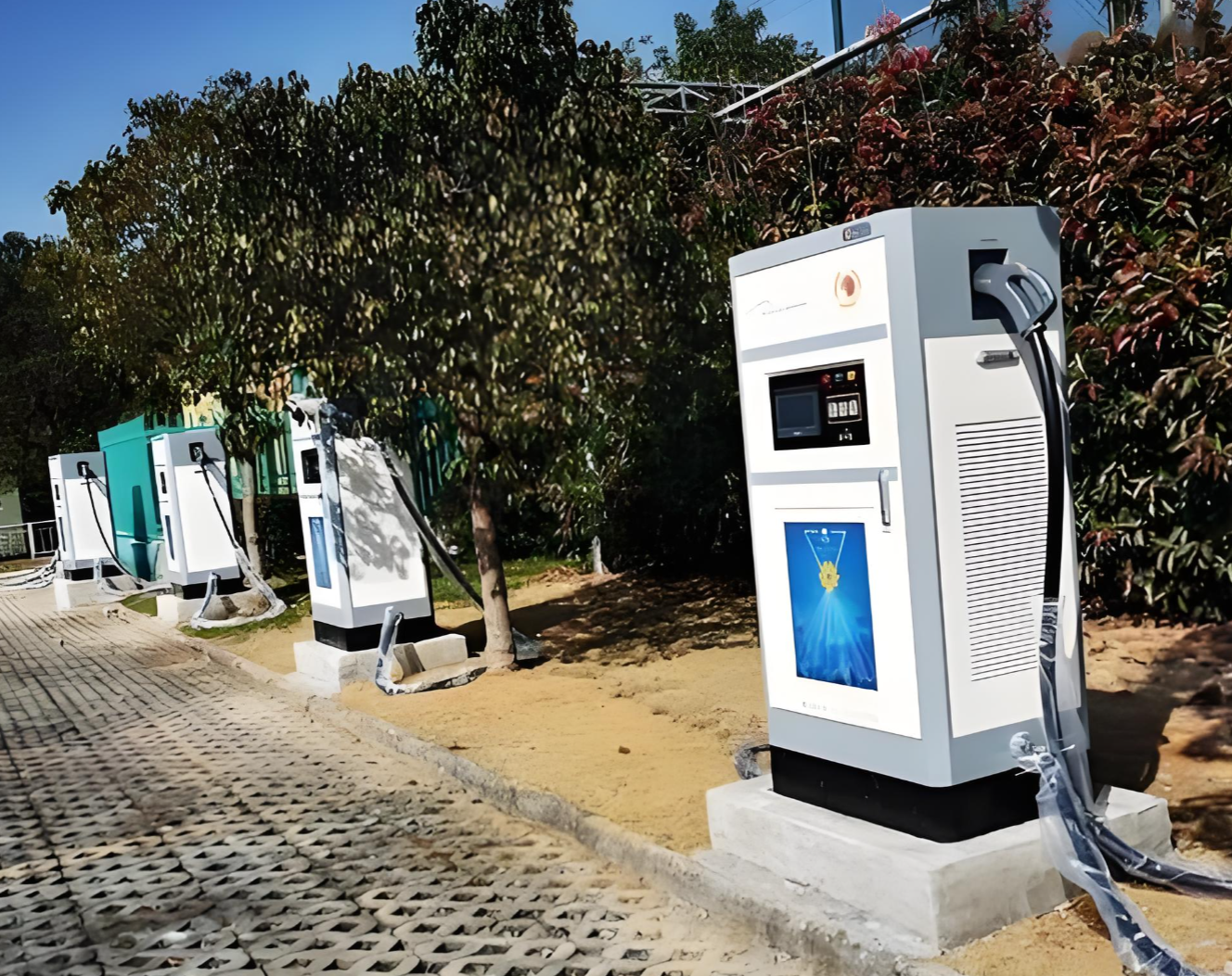 How EV Charging Stations Contribute to Carbon Neutrality Goals