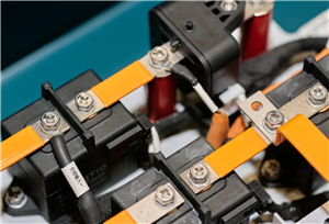 A Complete Guide to Selecting Current Sensors for Electric Vehicle Battery Packs