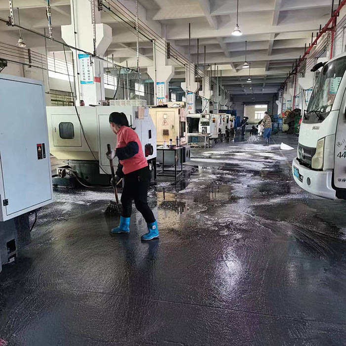 Langlada: Whole factory cleaning for Chinese New Year Holiday