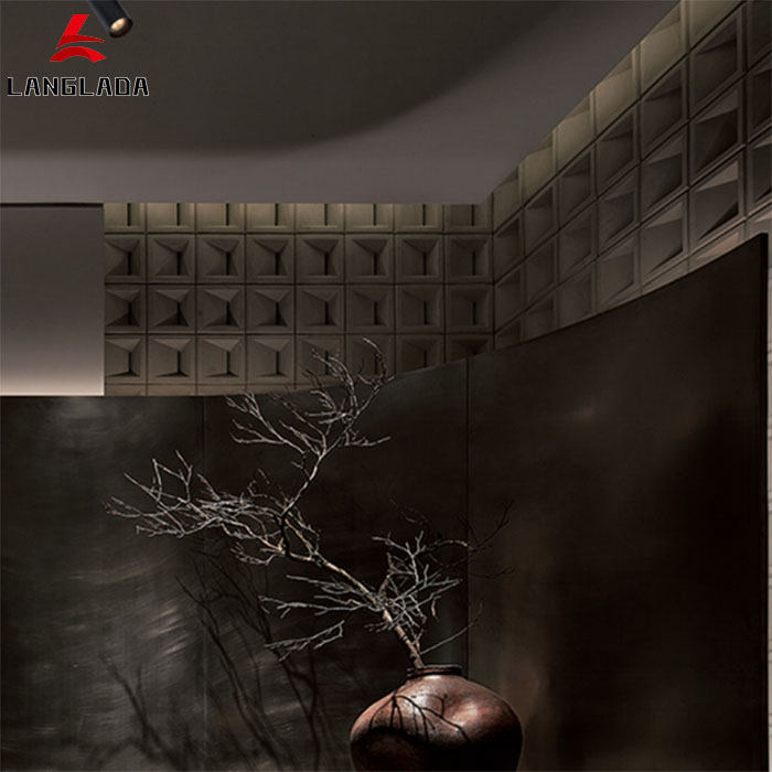 Langlada factory add new floors for LED lamp order volume increasing