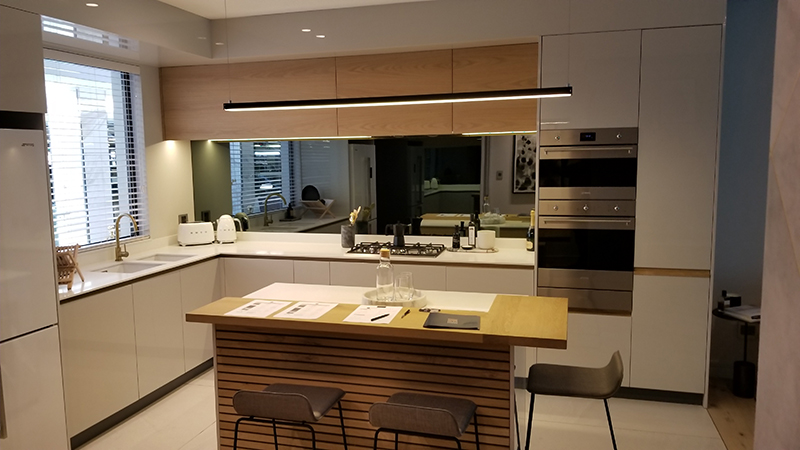 London Apartment Kitchen Cabinet Design Project