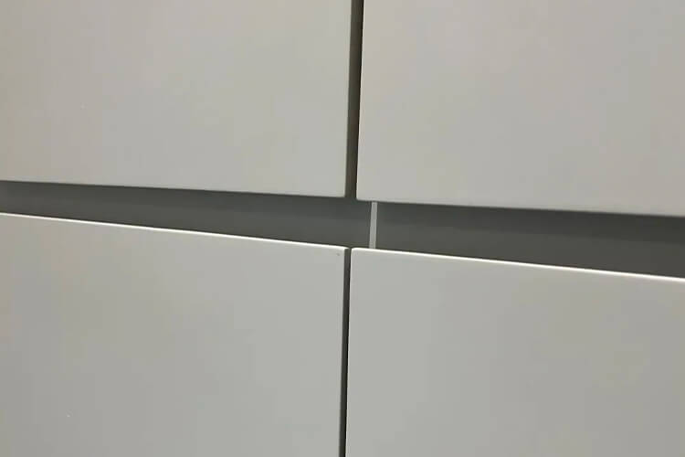 handleless kitchen cabinets