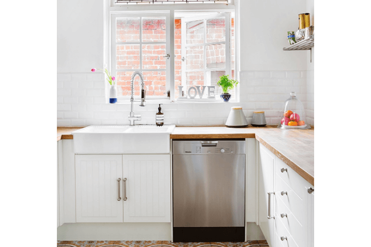 Traditional Kitchen Cabinets