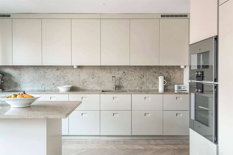 white kitchens