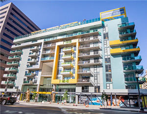 টেনটেন ডাউনটাউন