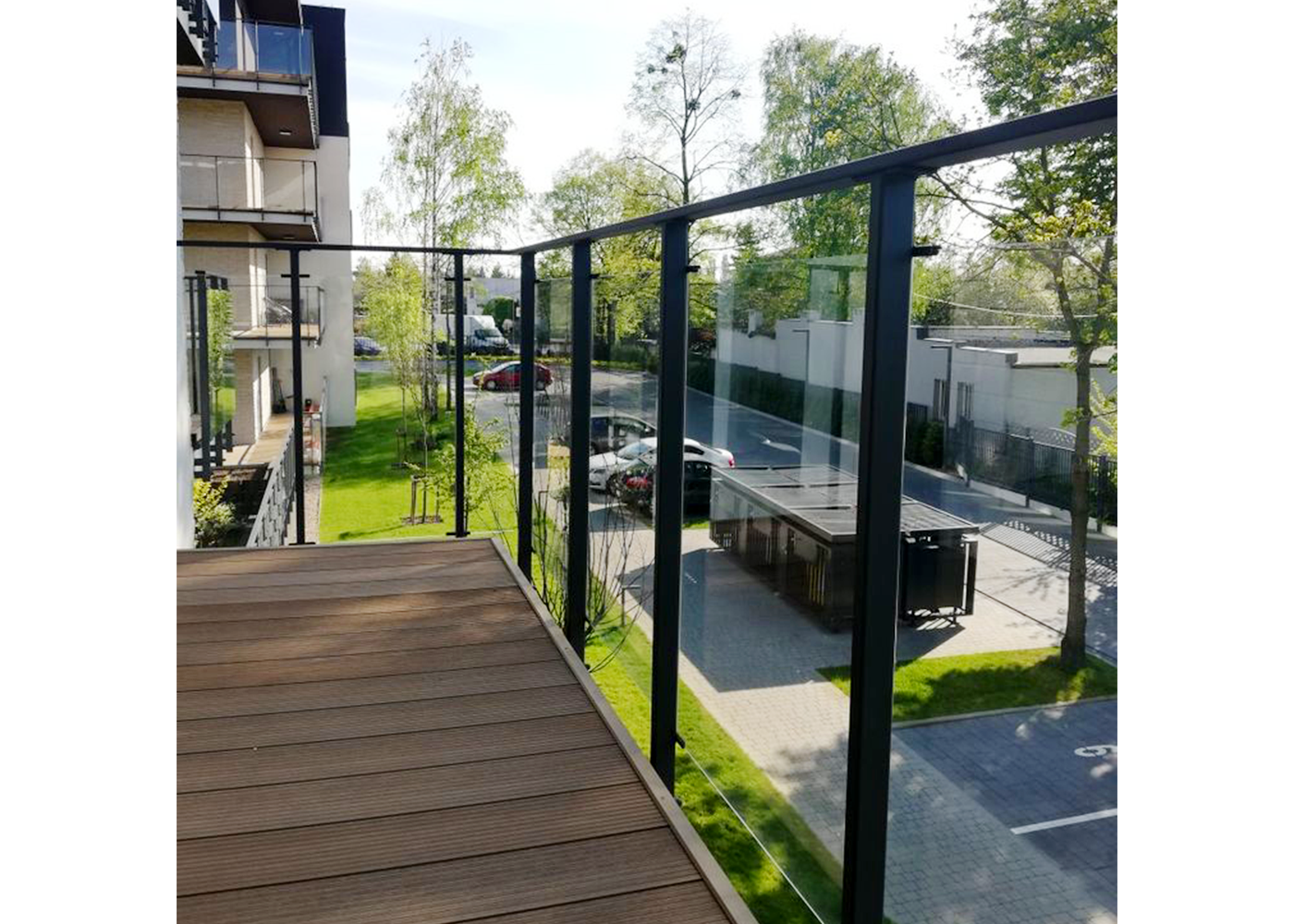 ALUMINUM AG0254 GLASS RAILING SYSTEM
