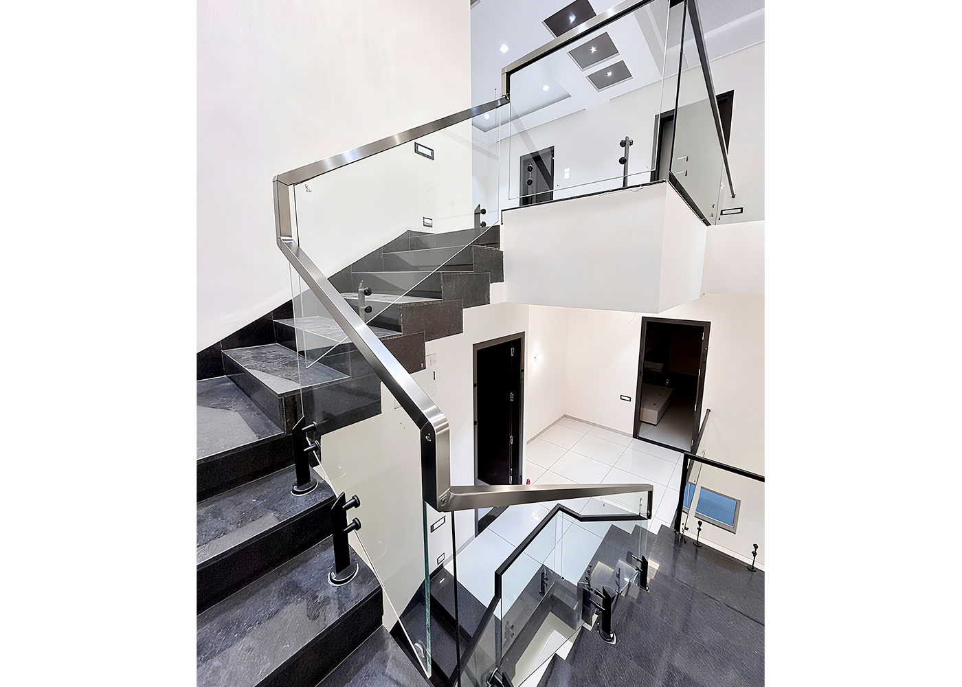 SPIGOT FG0260 FRAMELESS GLASS SYSTEM