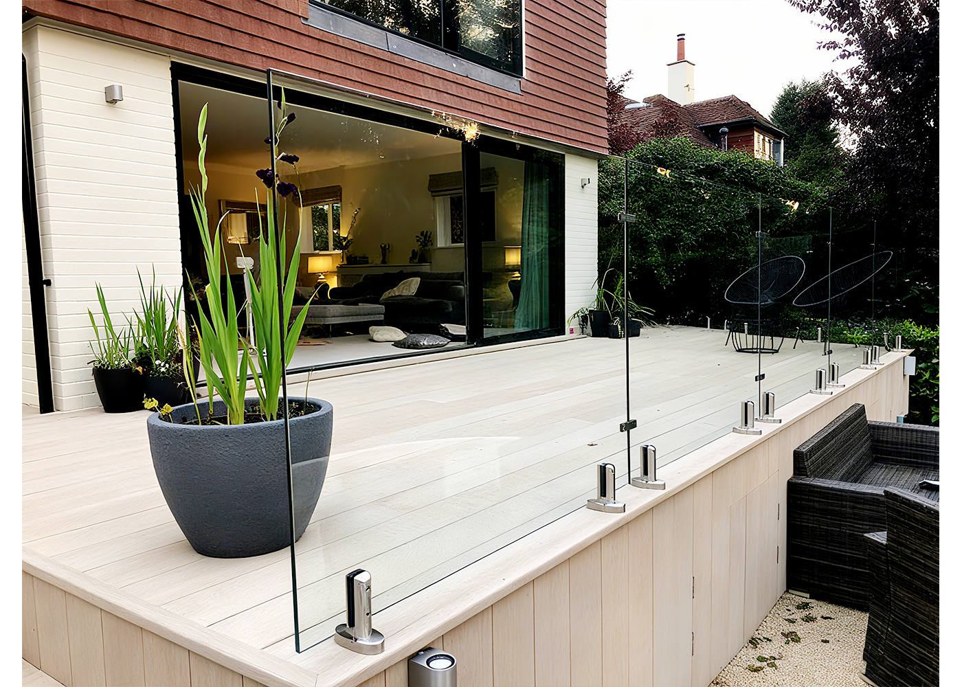 SPIGOT FG1119DS FRAMELESS GLASS SYSTEM