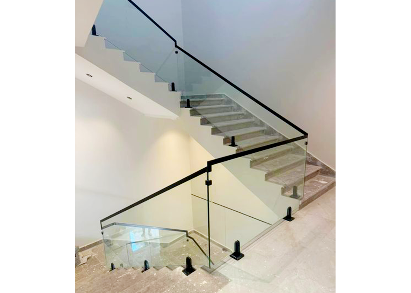 SPIGOT FG0273 FRAMELESS GLASS SYSTEM