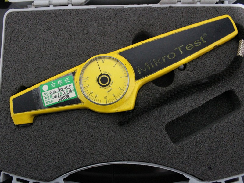 Magnetic Film Thickness Gauge
