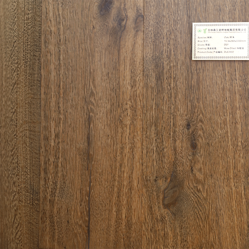 Pisos de madeira projetada com tratamento químico cera dura oleada