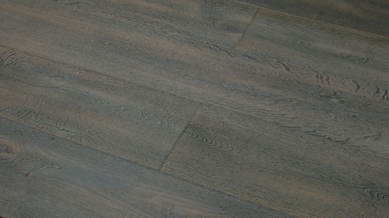 金桥拉丝染色实木复合地板