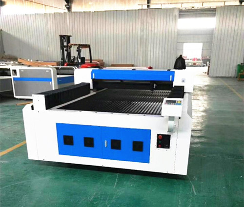Coupeur de CO2 CNC 100W