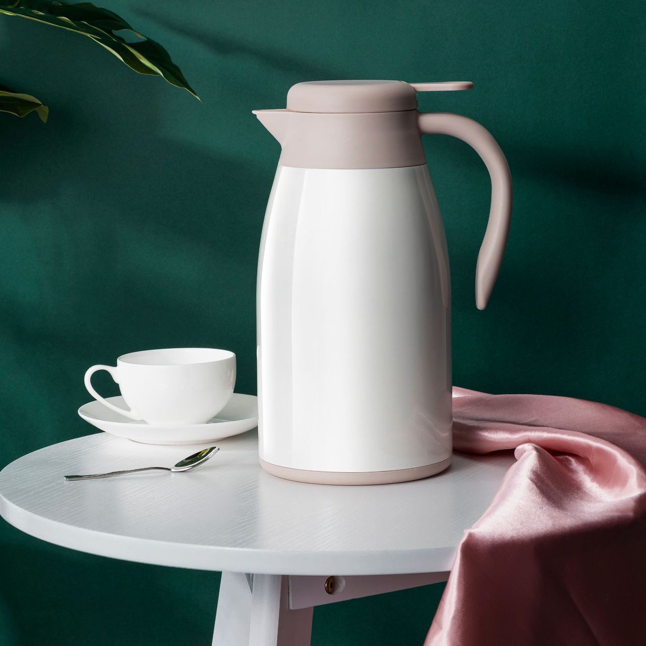 Supply 2 Liter White Thermal Office Coffee Carafe Wholesale Factory