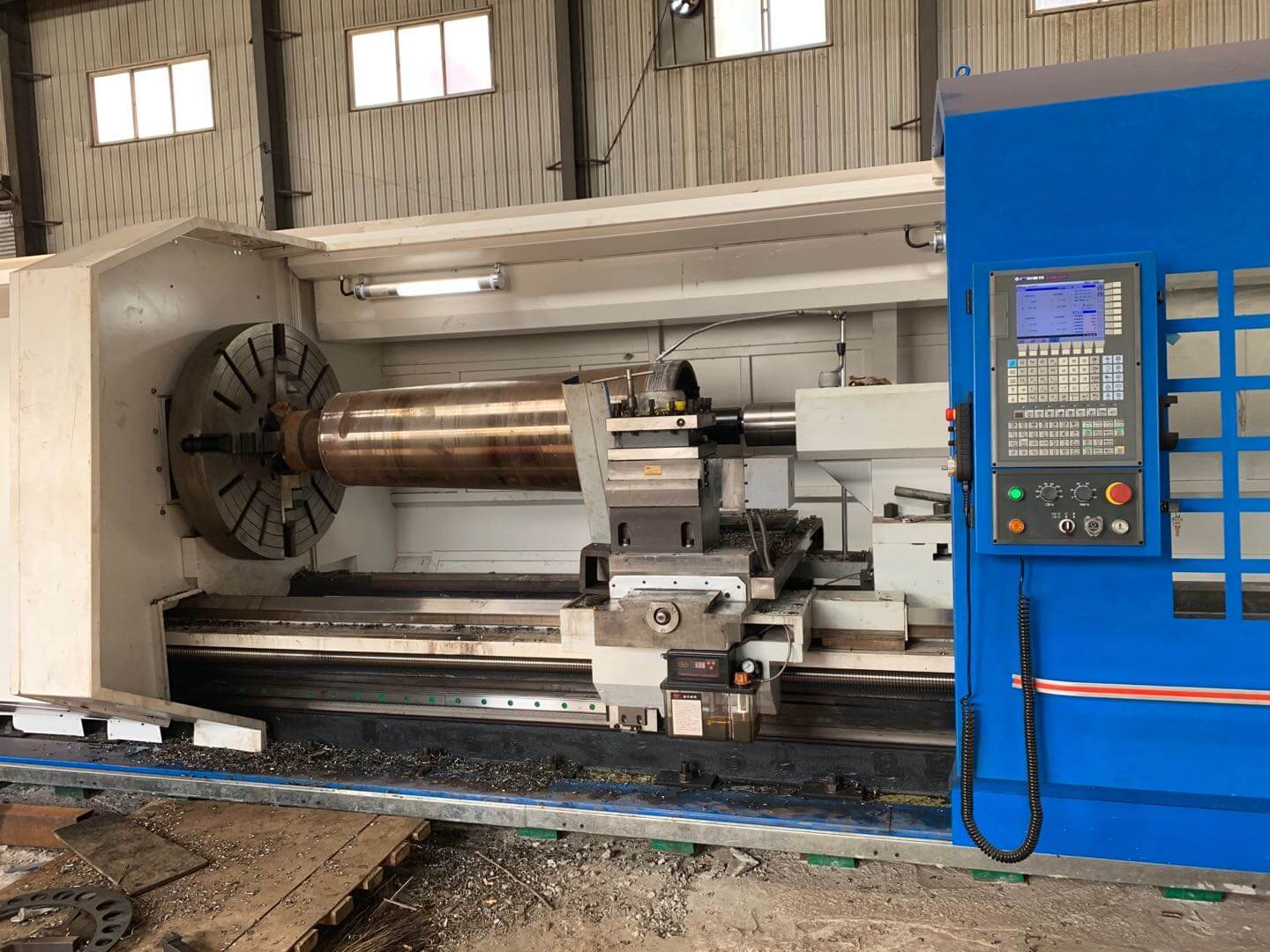 CNC 125 horizontal lathe- machining cone crushe cone bush 数控125全功能卧车---圆锥破碎机锥套加工.jpg