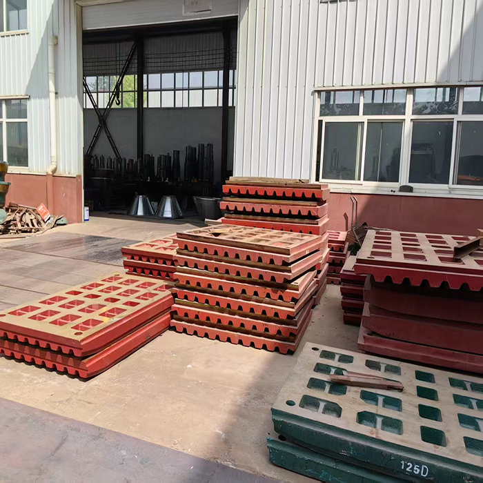 Основные компоненты дробилки Шилонг обеспечивают надежную линию обороны для эффективной добычи полезных ископаемых.