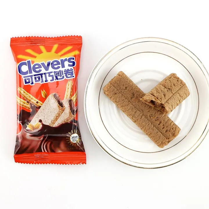 Barritas de cereales crujientes Obleas de sándwich ricas en chocolate rellenas de mermelada