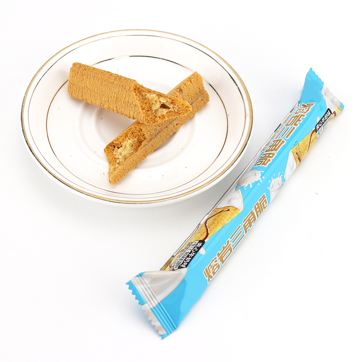 Triangle crispy wafer biscuit stick with milk, chocolate jam filled CH-D090