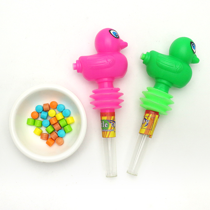 Musical Duck Shake Whistle Toy Candy CH-T1138