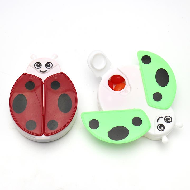Plastic ladybug shaped box toys with jelly bean candy CH-N643