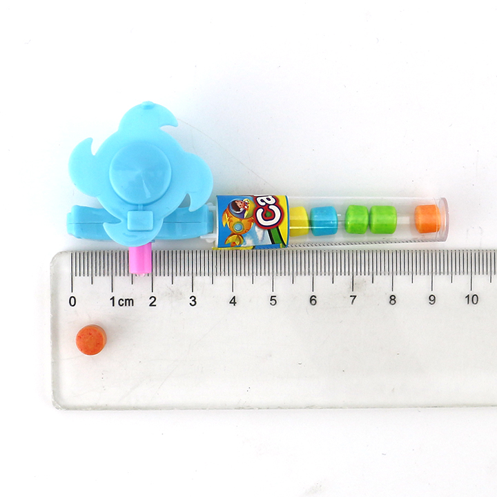 Mini peg-top hand screwing plastic spin gyro and flying saucer toy candy CH-T1209