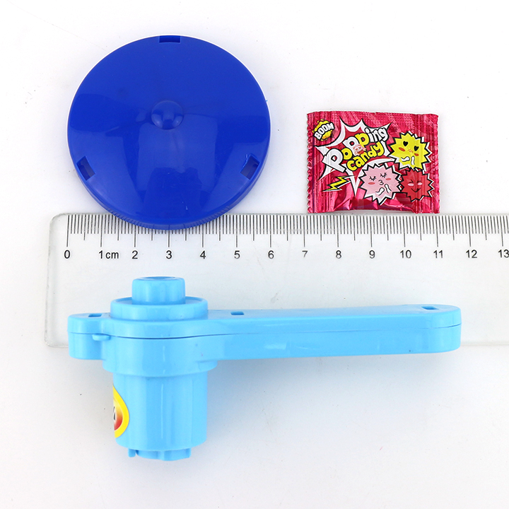 LED double flashing spinning top toy gyro launcher rotating toy candy with popping candy CH-TB221