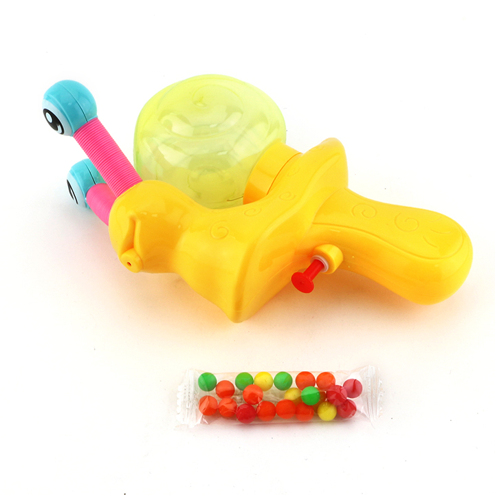 Big telescopic eyeball snail shaped water gun toy candy CH-TB222