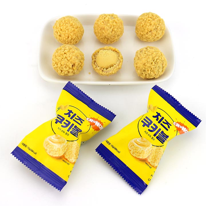 Wholesale Cheese flavored choco biscuit wafer ball with cheese cream filling CH-S112
