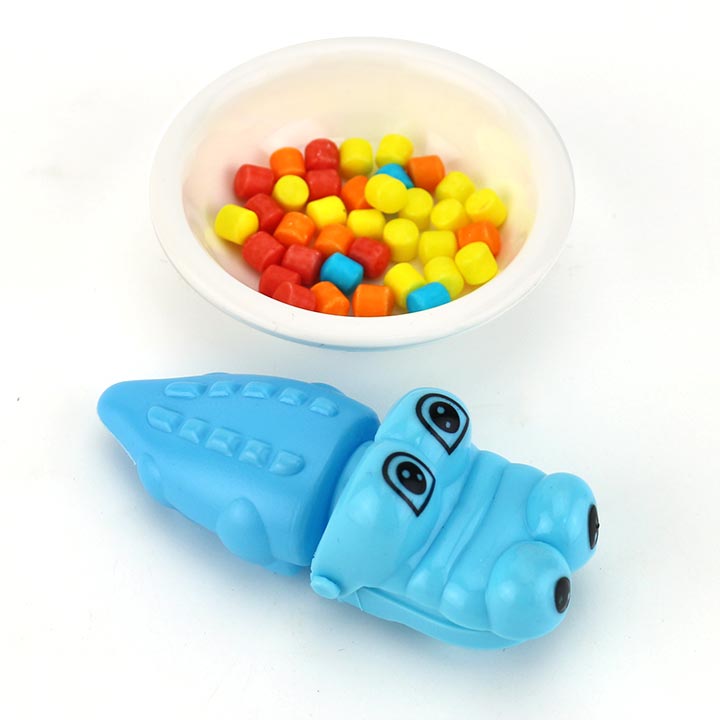 Cartoon sliding big mouth bite crocodile car toy candy CH-T1268