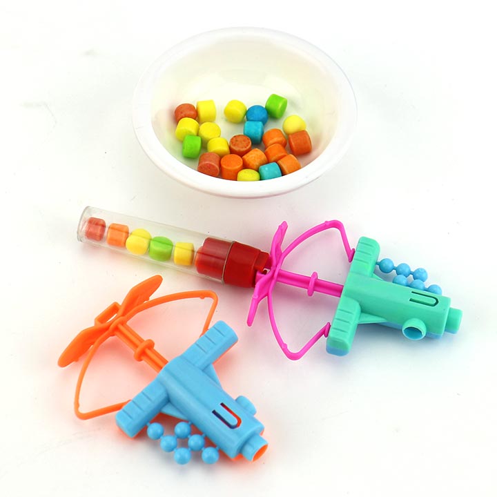 Cartoon Catapult candy toy shooting ball toy candy CH-T1272