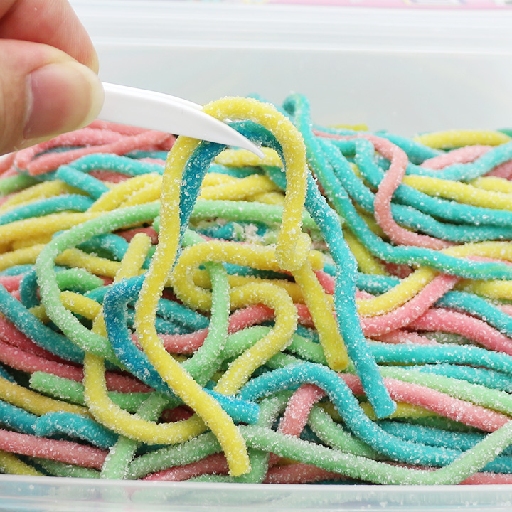 900g Colorful sour gummy noodle gummy rope soft candy in box CH-J575