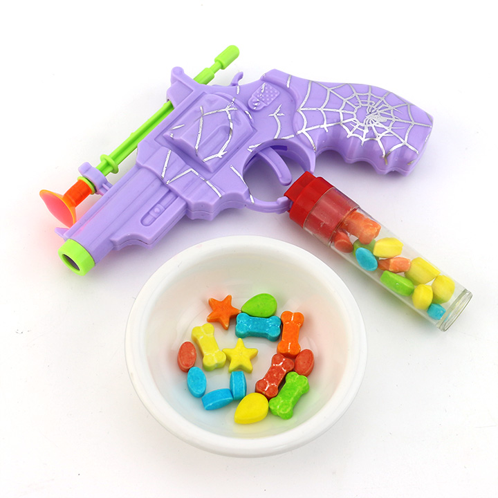 Colorful plastic spider revolver gun shaped suction cup bullet toy candy CH-T1290