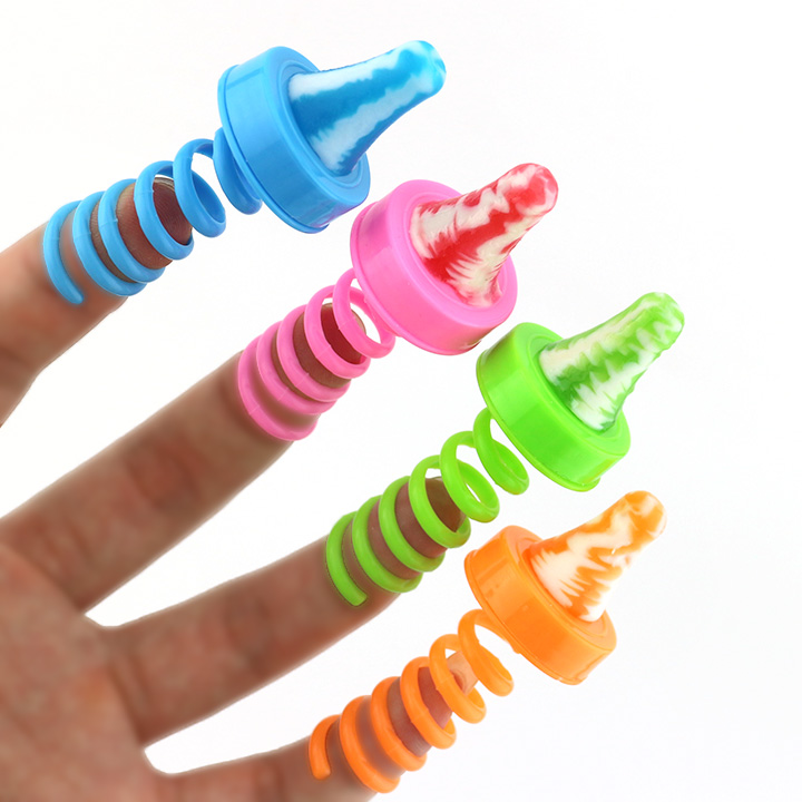 Cartoon bear head shaped finger spring nipple lollipop toy candy with mini colorful pearl candy CH-T1291