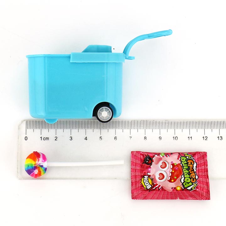 Cartoon Mop bucket pull-back car toy candy with lollipop and popping candy CH-T1308