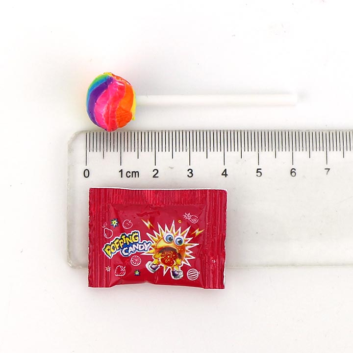 Funny toilet bowl shape toy candy lollipop with popping candy CH-T1312