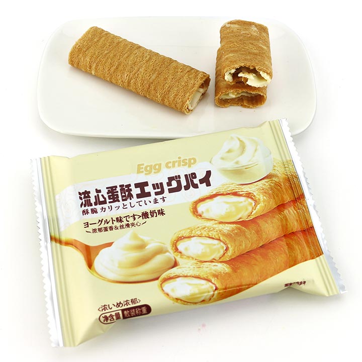 Crispy egg rolls with jam filled chocolate sandwich wafer CH-D126