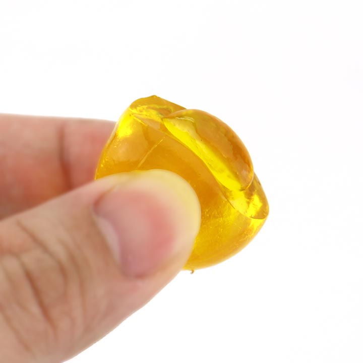Halal 3D rooster chicken egg soft gummy candy ball with jam filling CH-J551
