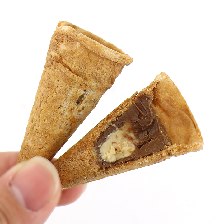 Mixed nuts ice cream shaped chocolate cone wafer biscuit CH-D130