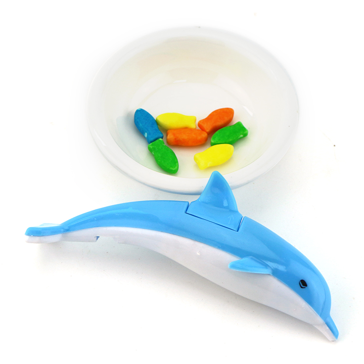 Dolphin shaped whistle toy candy CH-T1336